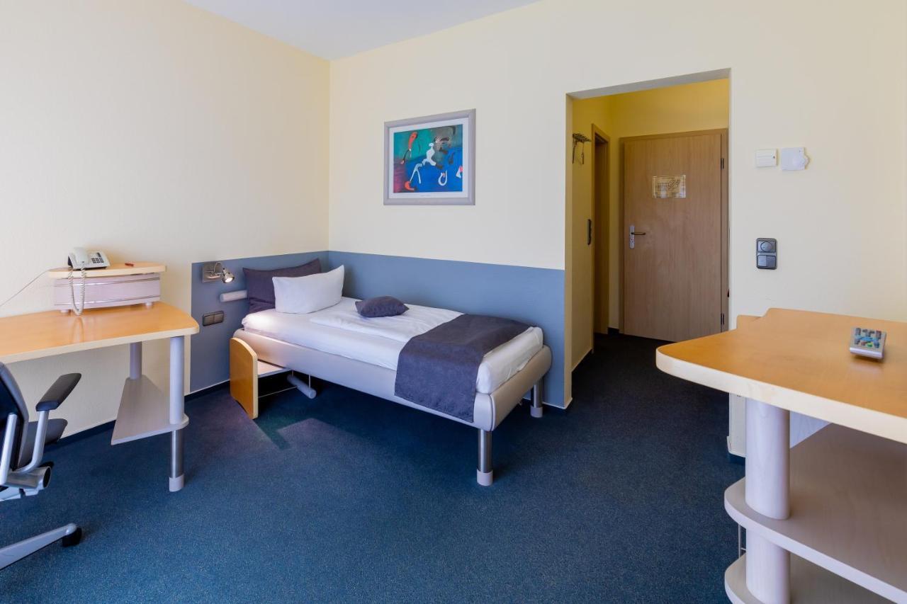 Business Vital Hotel Am Rennsteig Зуль Экстерьер фото