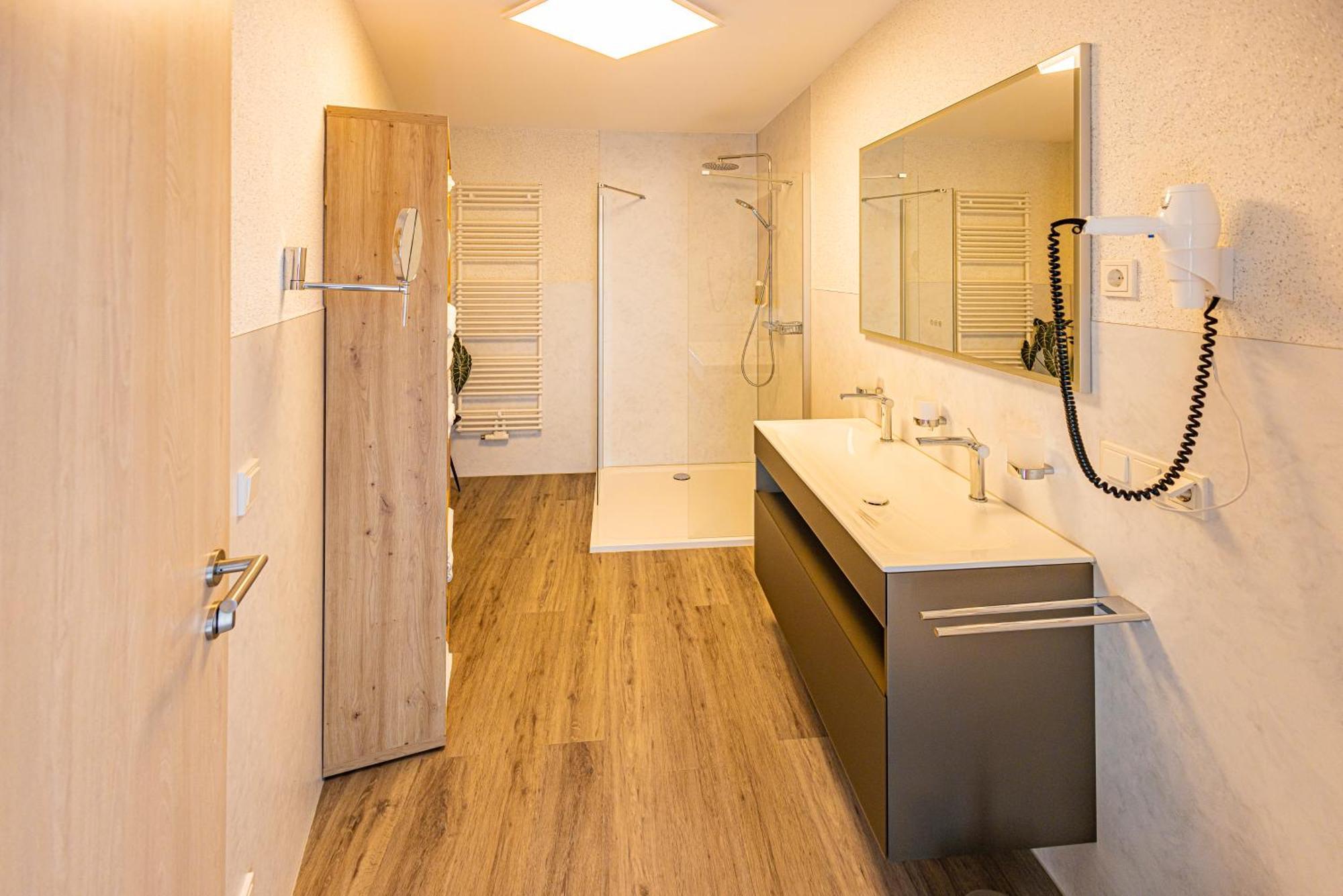 Business Vital Hotel Am Rennsteig Зуль Экстерьер фото