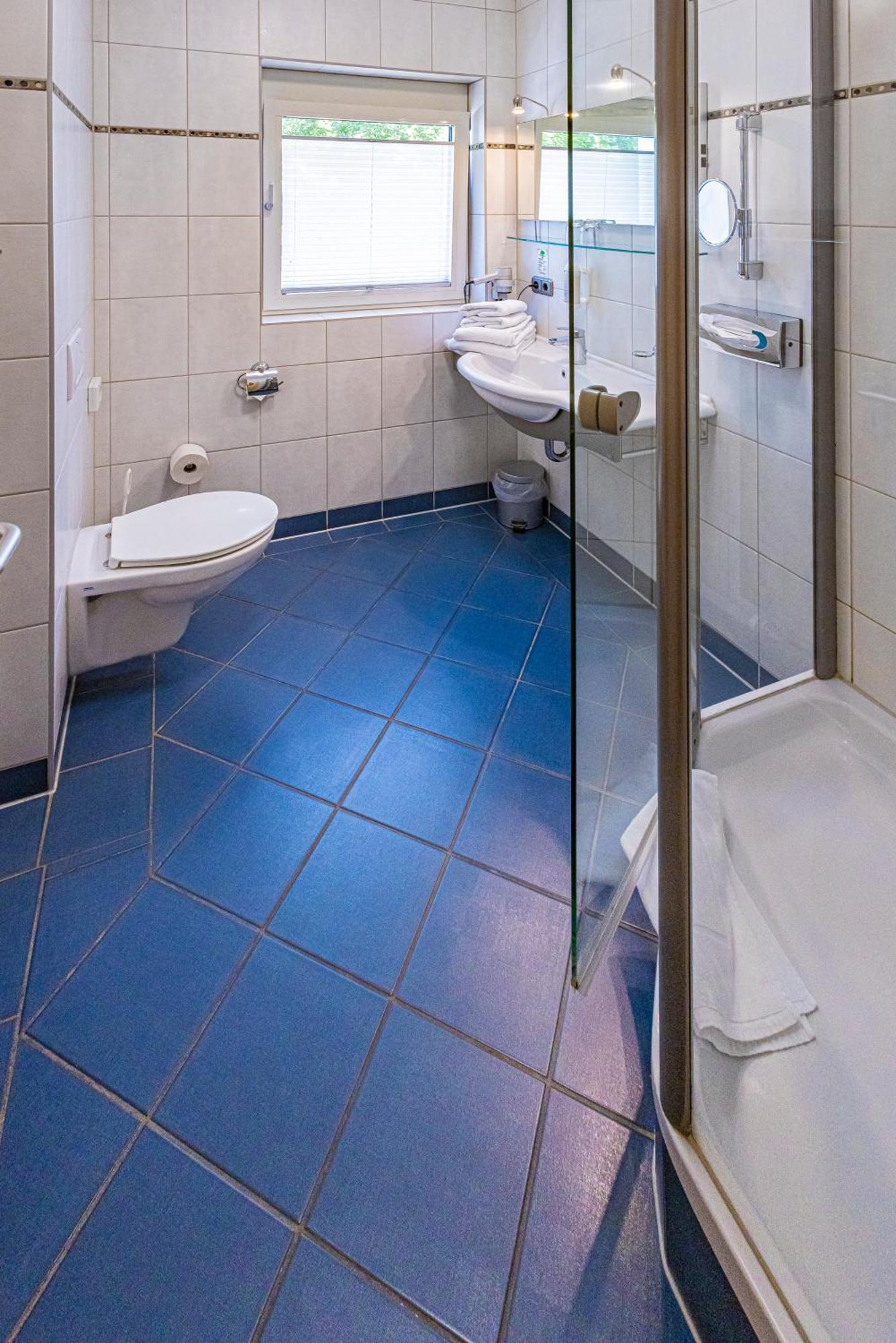 Business Vital Hotel Am Rennsteig Зуль Экстерьер фото