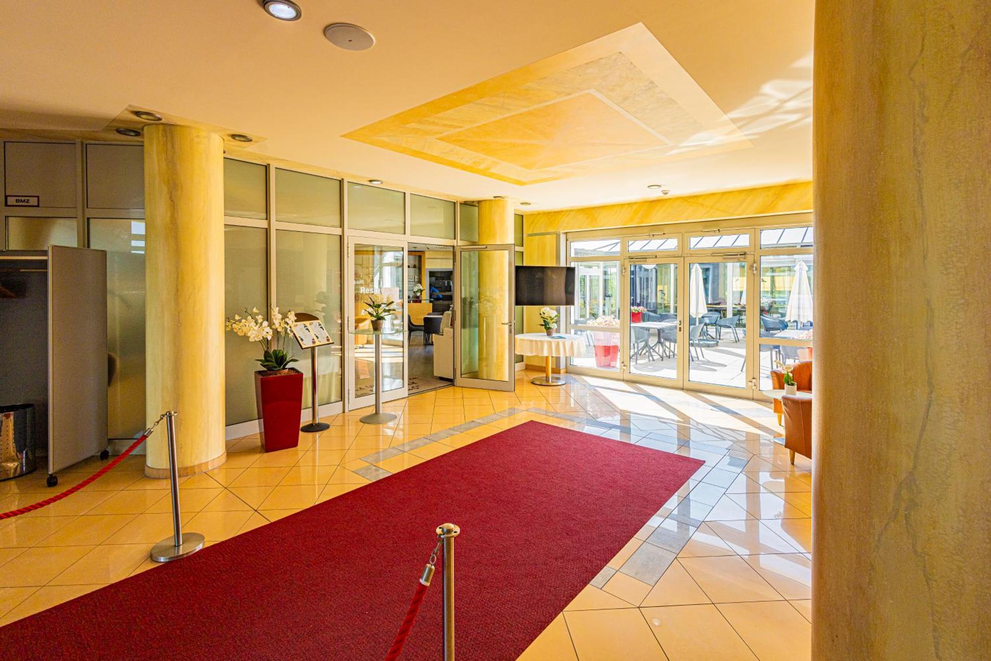 Business Vital Hotel Am Rennsteig Зуль Экстерьер фото